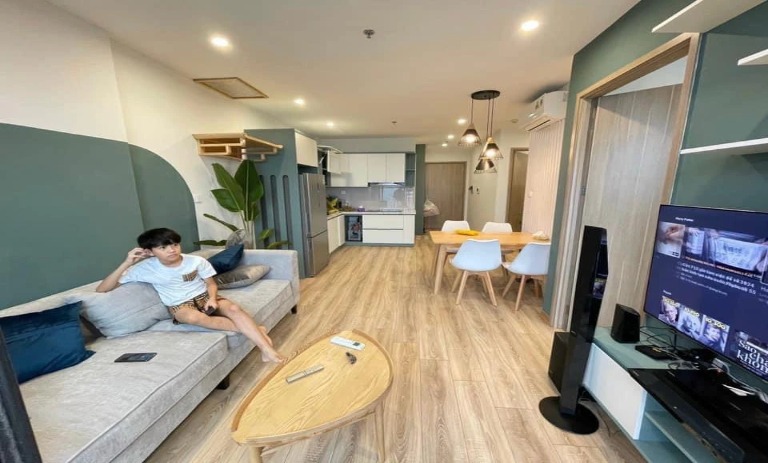 Chính chủ bán căn 2PN + 2VS tầng trung tòa S2.15 Vinhomes Ocean Park Gia Lâm.