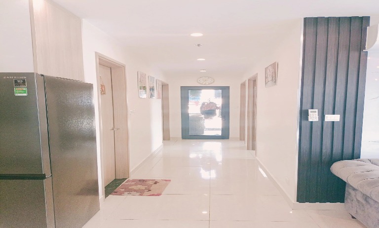 Chính chủ bán căn góc 3PN + 2VS tầng trung tòa S2.08 Vinhomes Ocean Park Gia Lâm.
