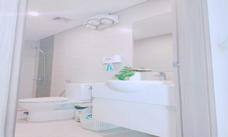 Chính chủ bán căn góc 3PN + 2VS tầng trung tòa S2.08 Vinhomes Ocean Park Gia Lâm.