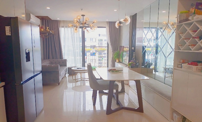 Chính chủ bán căn góc 3PN + 2VS tầng trung tòa S2.08 Vinhomes Ocean Park Gia Lâm.
