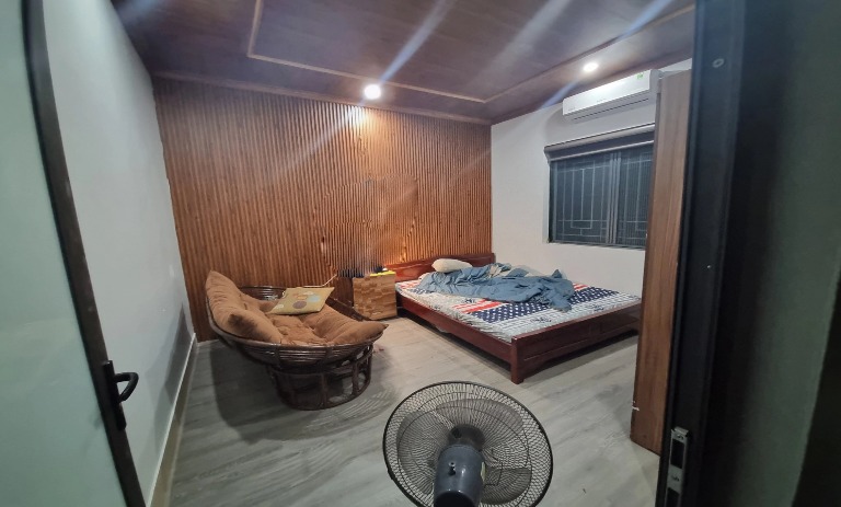 Cần bán gấp lô áp góc biệt thự Liền Kề Khu đô thị Đặng Xá, Gia Lâm, Hà Nội. Full nội thất