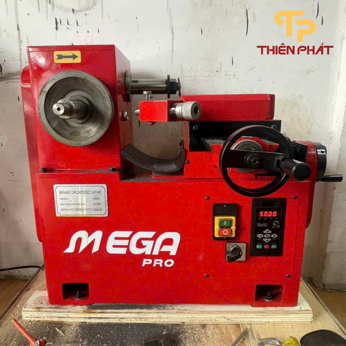 Máy Láng Đĩa Phanh Và Tang Trống Ô Tô Mega Pro C9340