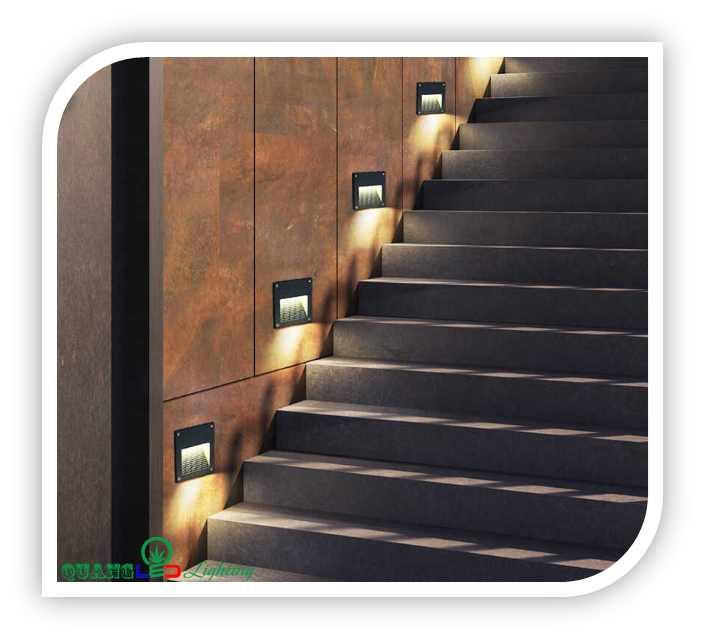 Đèn led âm bậc cầu thang 5W - Với đèn led âm bậc cầu thang 5W, bạn sẽ không chỉ tạo ra không gian sống hiện đại và tinh tế, mà còn tiết kiệm năng lượng và chi phí. Với chế độ ánh sáng mềm mại, đèn led này tạo ra môi trường thân thiện, tạo cảm giác thoải mái cho những người sử dụng. Điều khiển đơn giản và thiết kế nhỏ gọn giúp đèn led âm bậc cầu thang 5W trở thành lựa chọn hàng đầu cho các khách hàng yêu thích không gian sống sáng tạo.