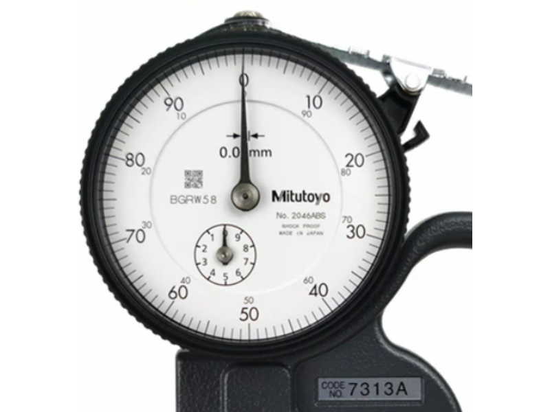 đồng hồ hiển thị đồng hồ đo độ dày Mitutoyo 7313A (0-10mm) thể hiện rõ ràng các thông số