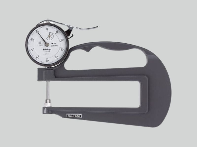 Đồng hồ đo độ dày Mitutoyo 7323A (0-20mm) có thiết kế bền bỉ, chắc chắn, có thể đo được những vật liệu dài