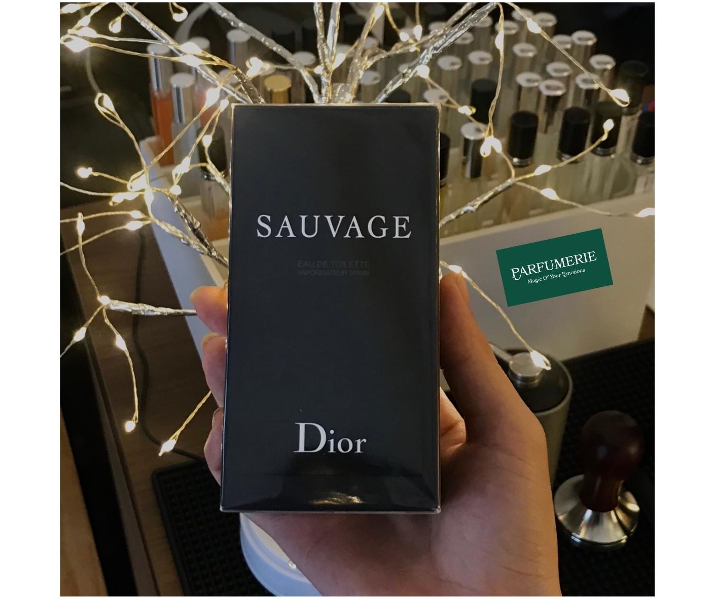 Dior Sauvage EDT là chai nước hoa nam kinh điển không bao giờ lỗi thời
