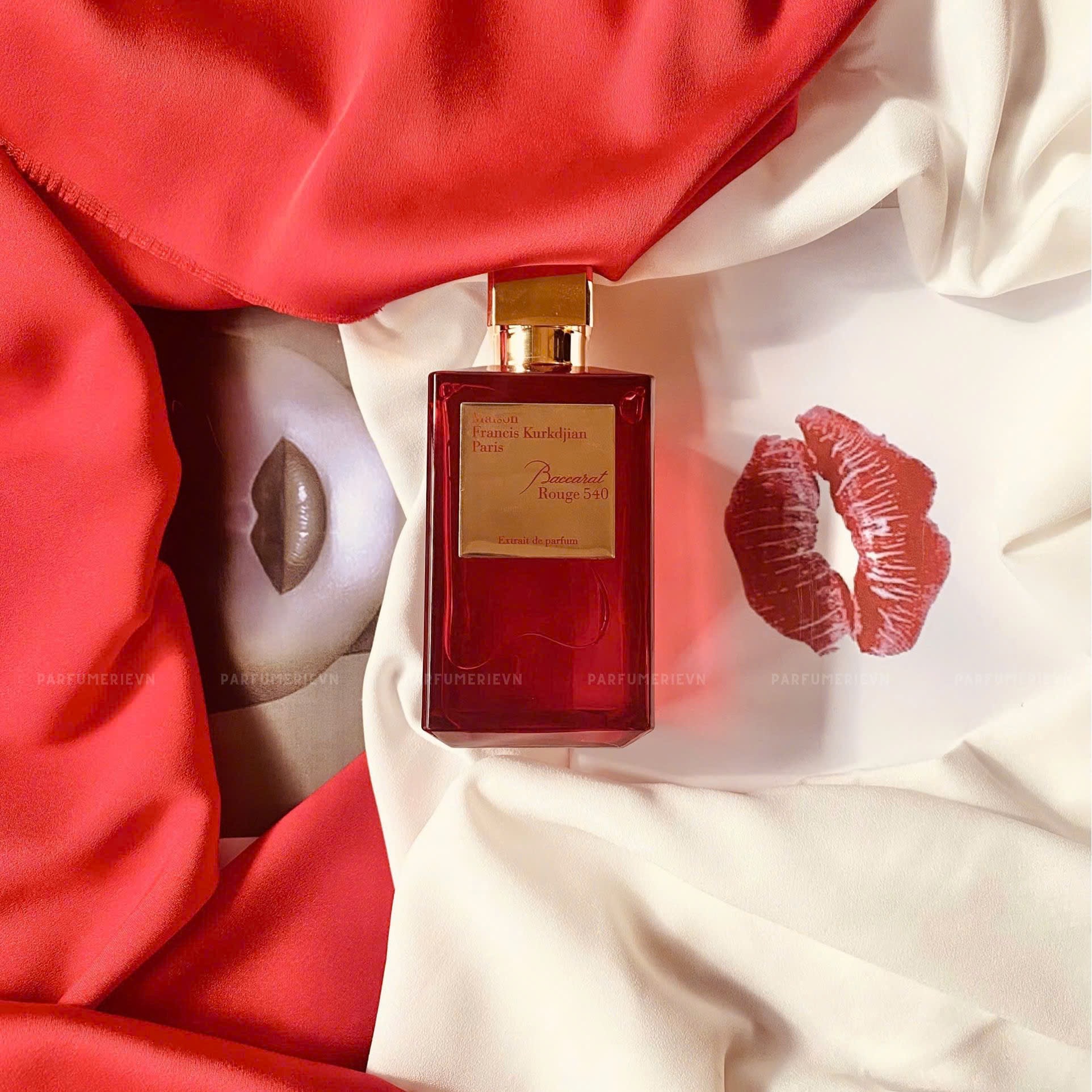 Mùi hương của Baccarat Rouge 540 Extrai đôi khi mang đến sự chiếm hữu có phần ngột ngạt như cảm xúc của tình yêu