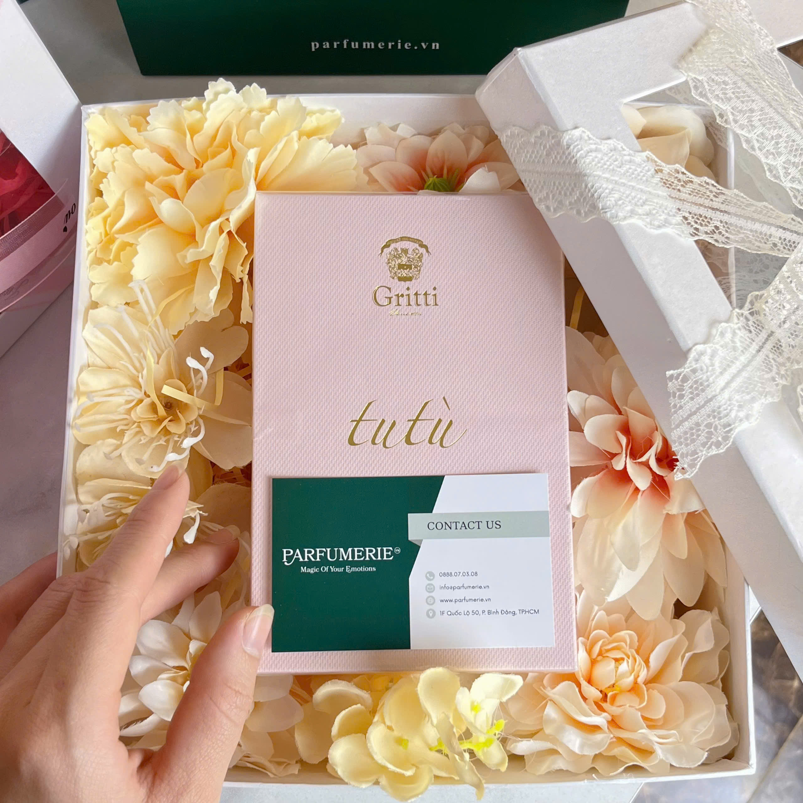 nước hoa valentine