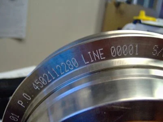 đánh dấu mã số trên inox