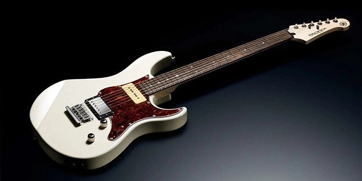 Guitar điện Yamaha PAC311H
