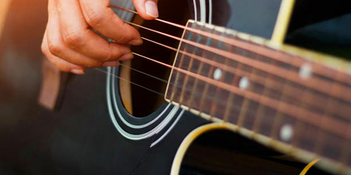 Guitar đang bán chạy nhất