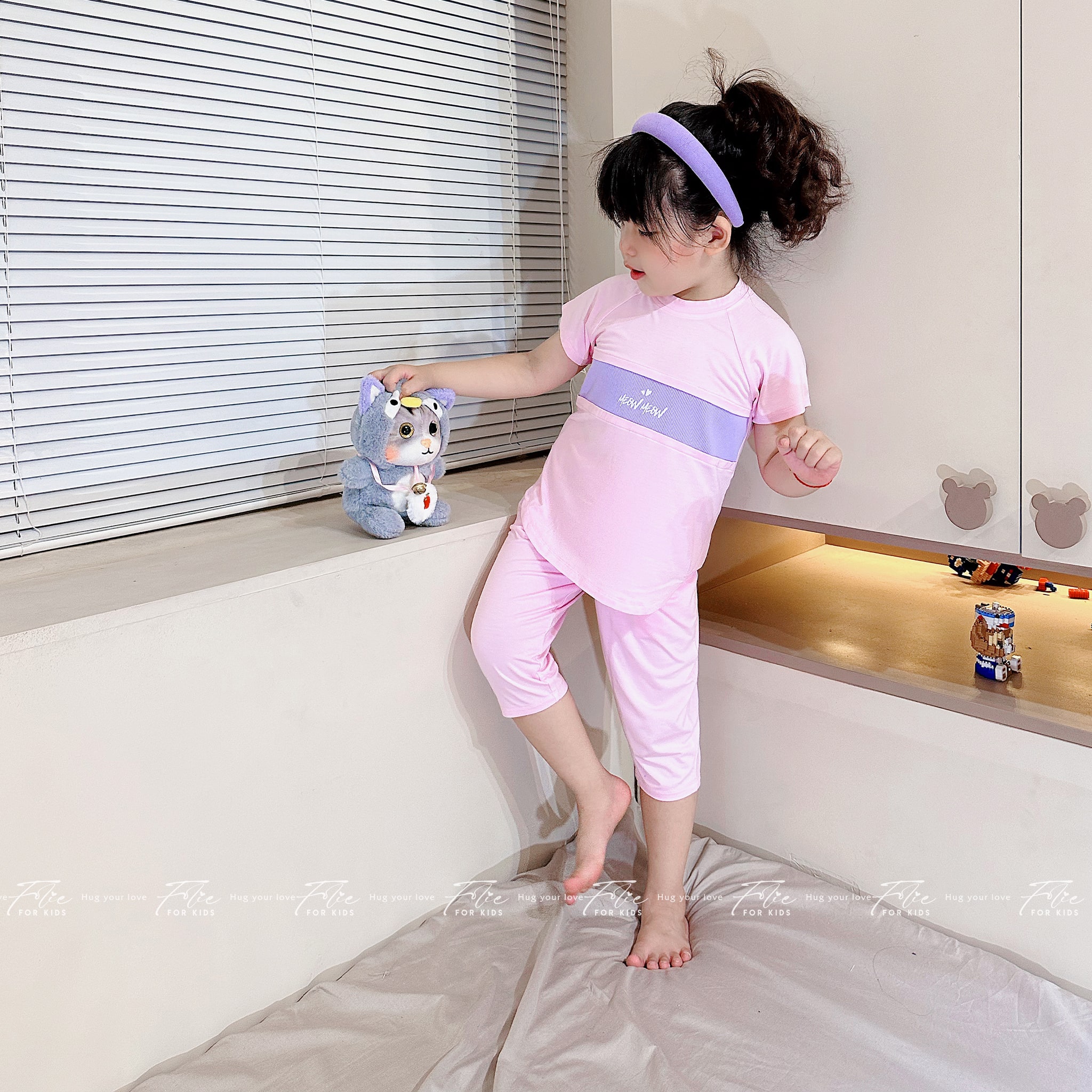 Set FKLA11Q7 (2 màu) 