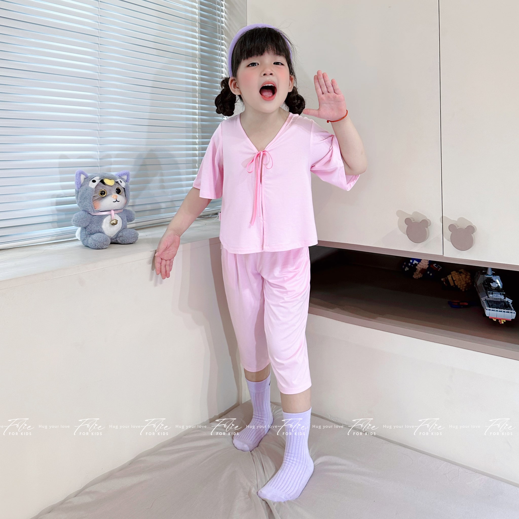 Set FKLA12Q7 (2 màu) 