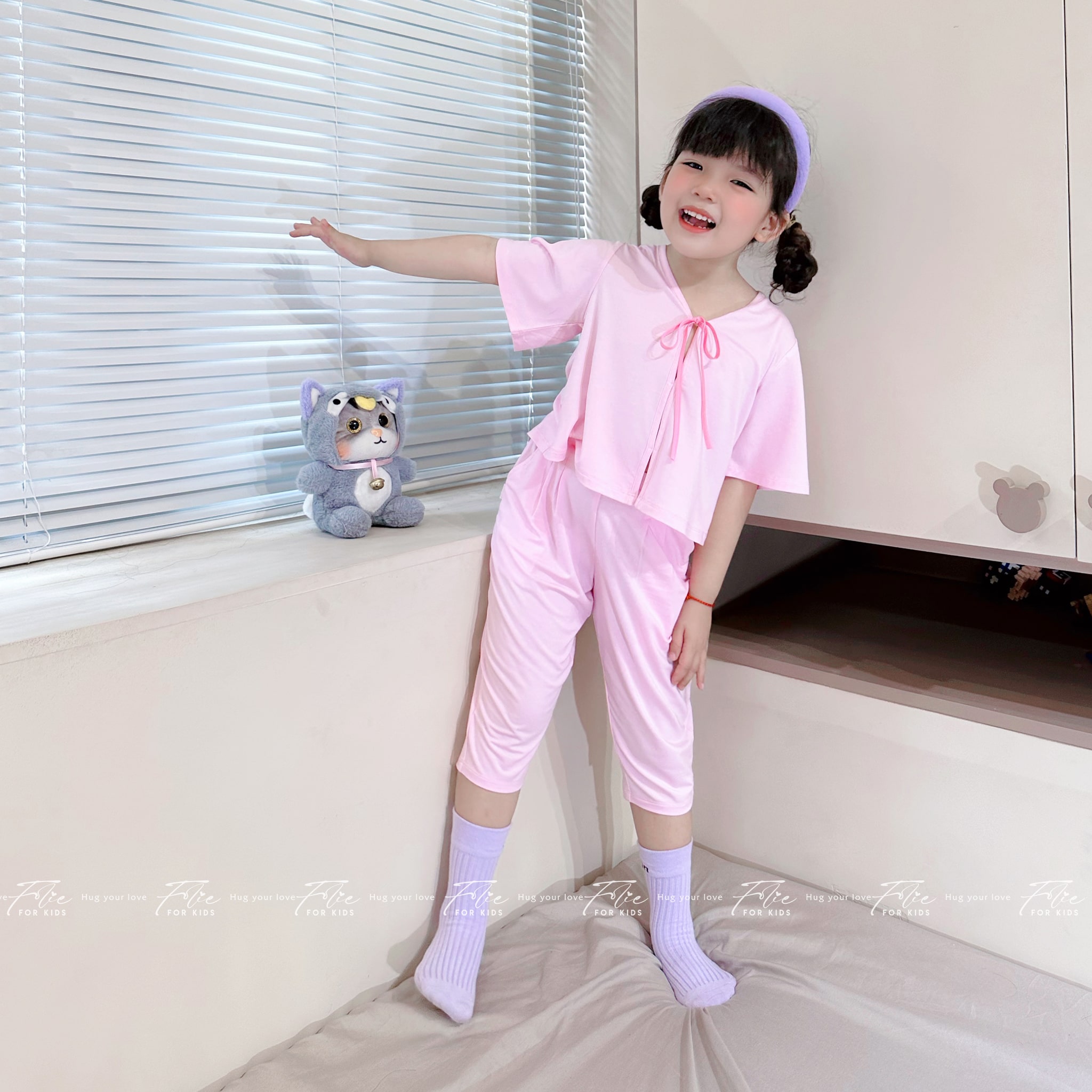 Set FKLA12Q7 (2 màu) 