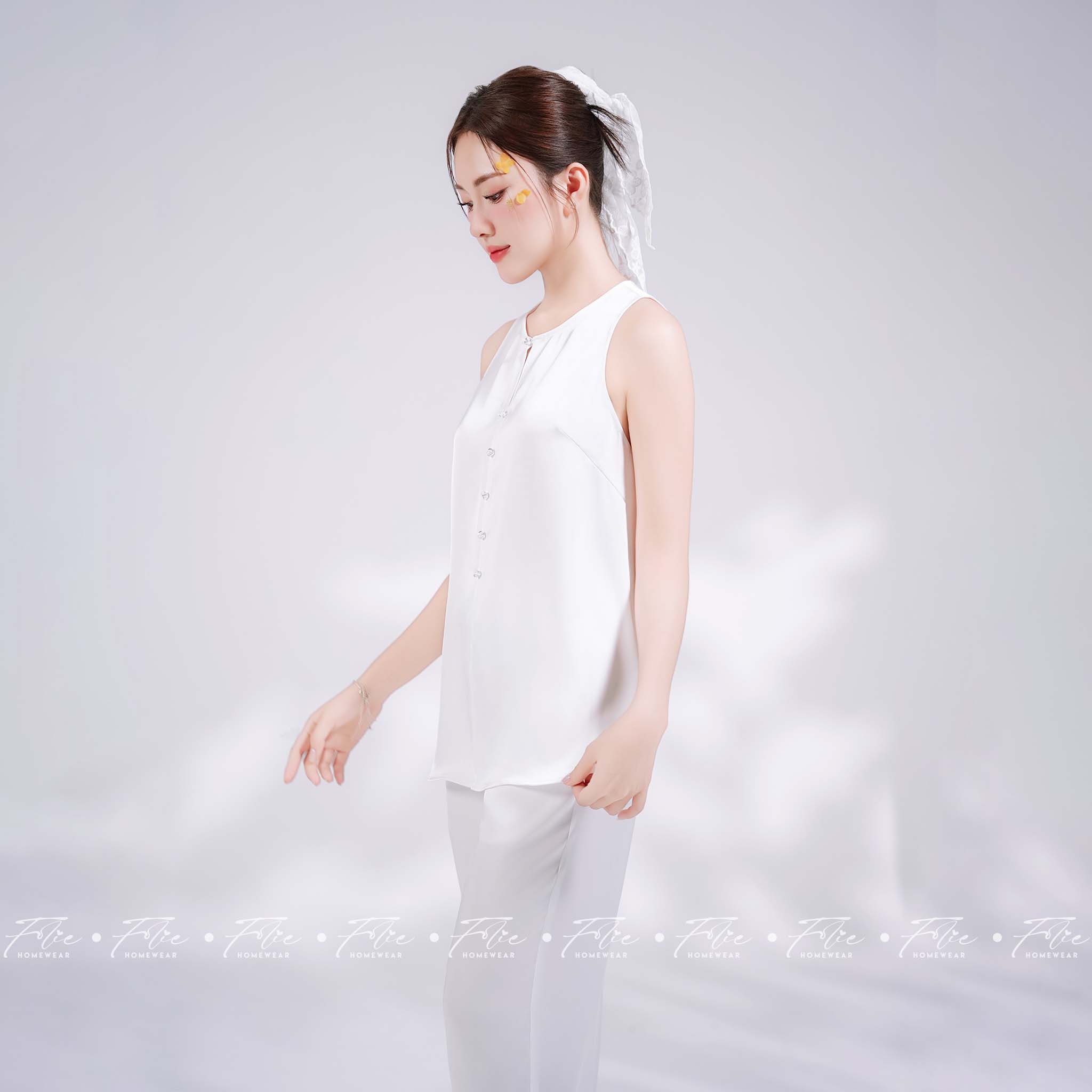 SET FLA18Q11 (2 màu) 