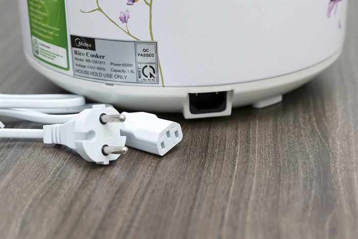 Nồi cơm điện Midea 1.8 lít MR-CM1811
