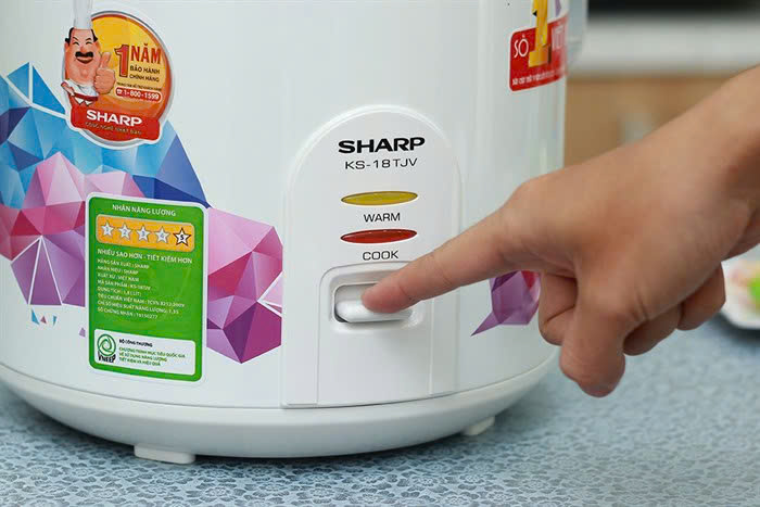 Nồi cơm điện nấp gài SHARP 1.8L KS-18TJV