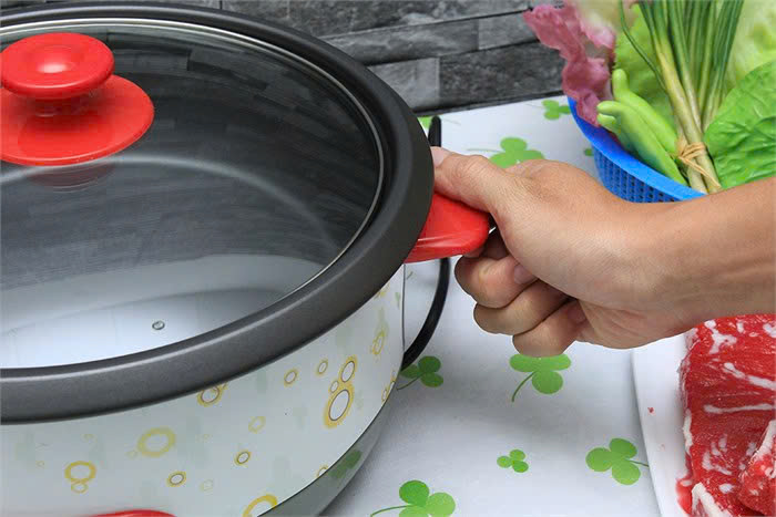 Nồi lẩu điện COMET 3.5L CM7732