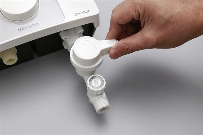 Máy tắm nước nóng PANASONIC 3RL2 (không bơm)