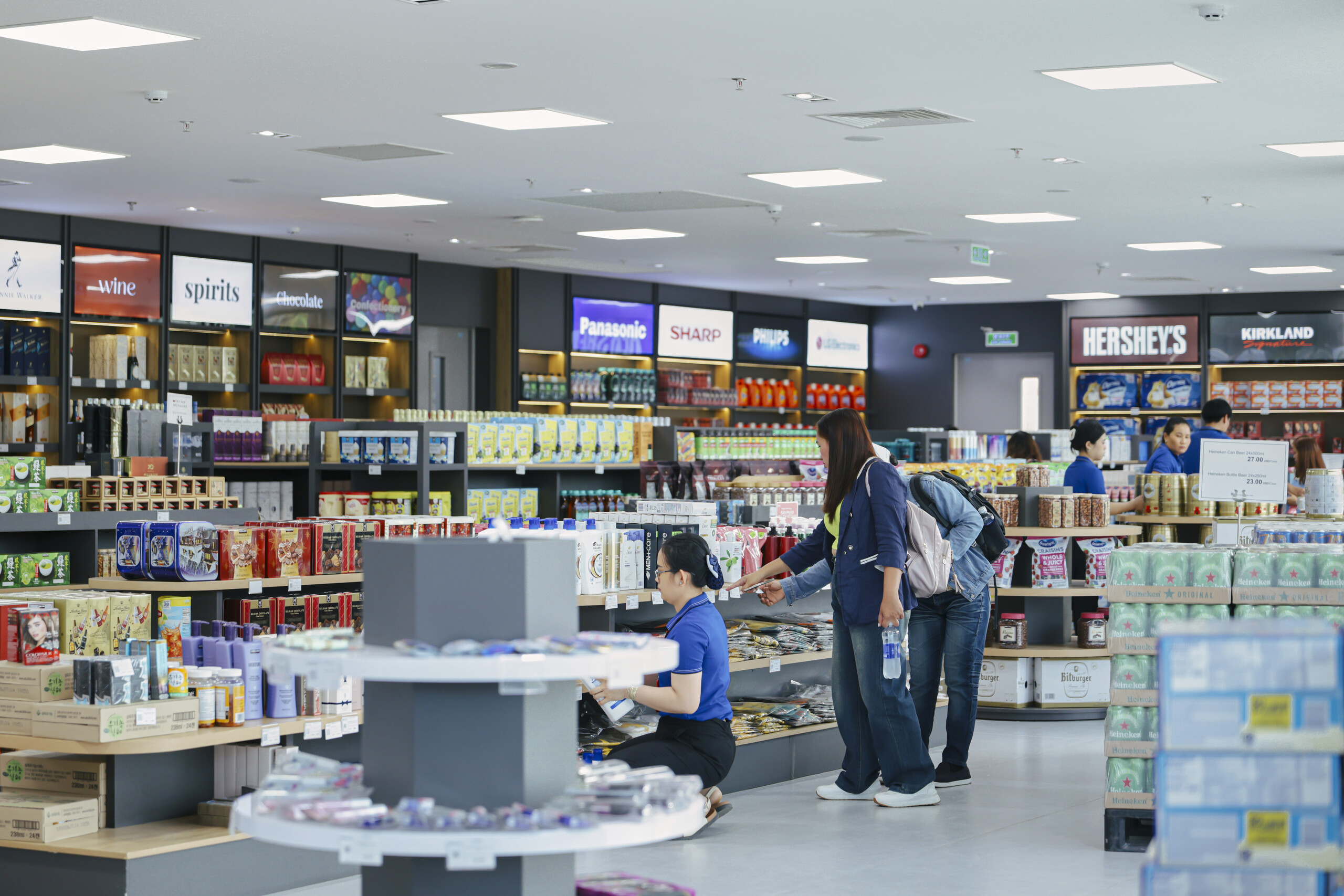 GC Duty Free là gì? Tìm hiểu về cửa hàng miễn thuế tại cửa khẩu Mộc Bài