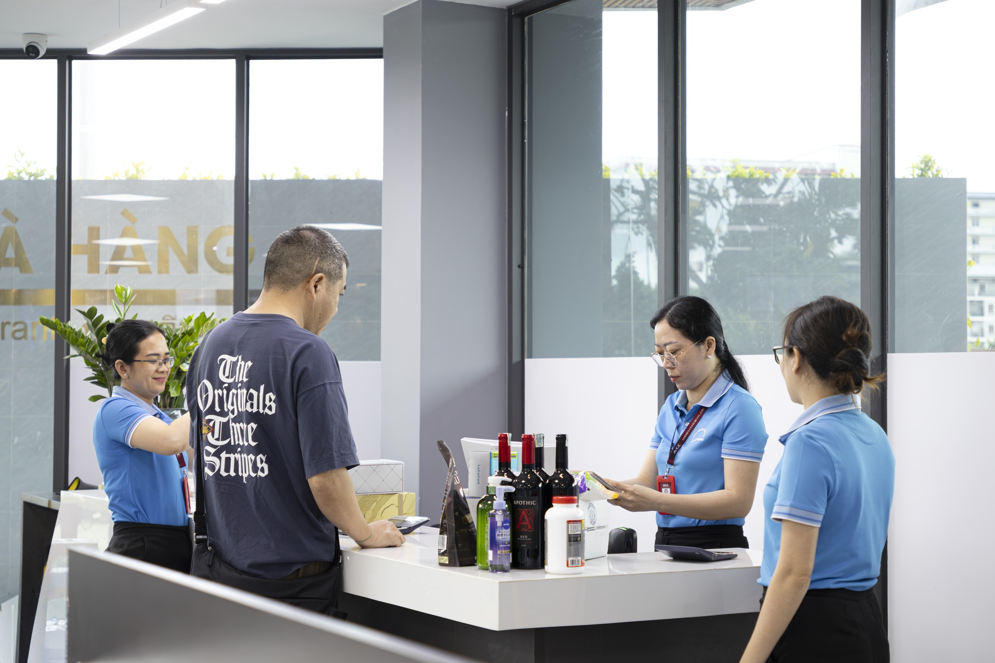 Thanh toán tại GC Duty Free: Chấp nhận tiền mặt, thẻ và chuyển khoản