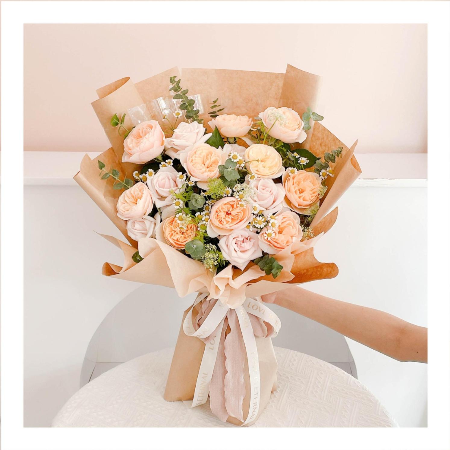 Bó hoa tươi tặng sếp nam