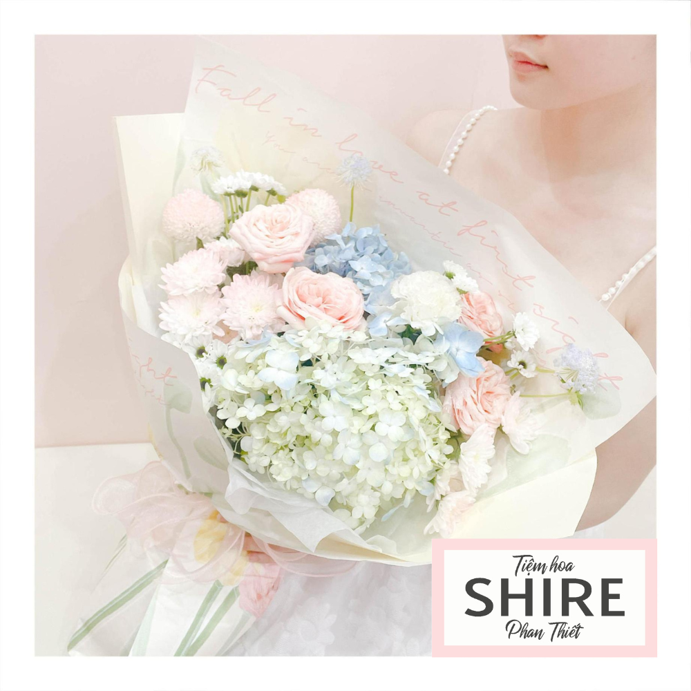 Bó hoa tươi tặng sếp nữ