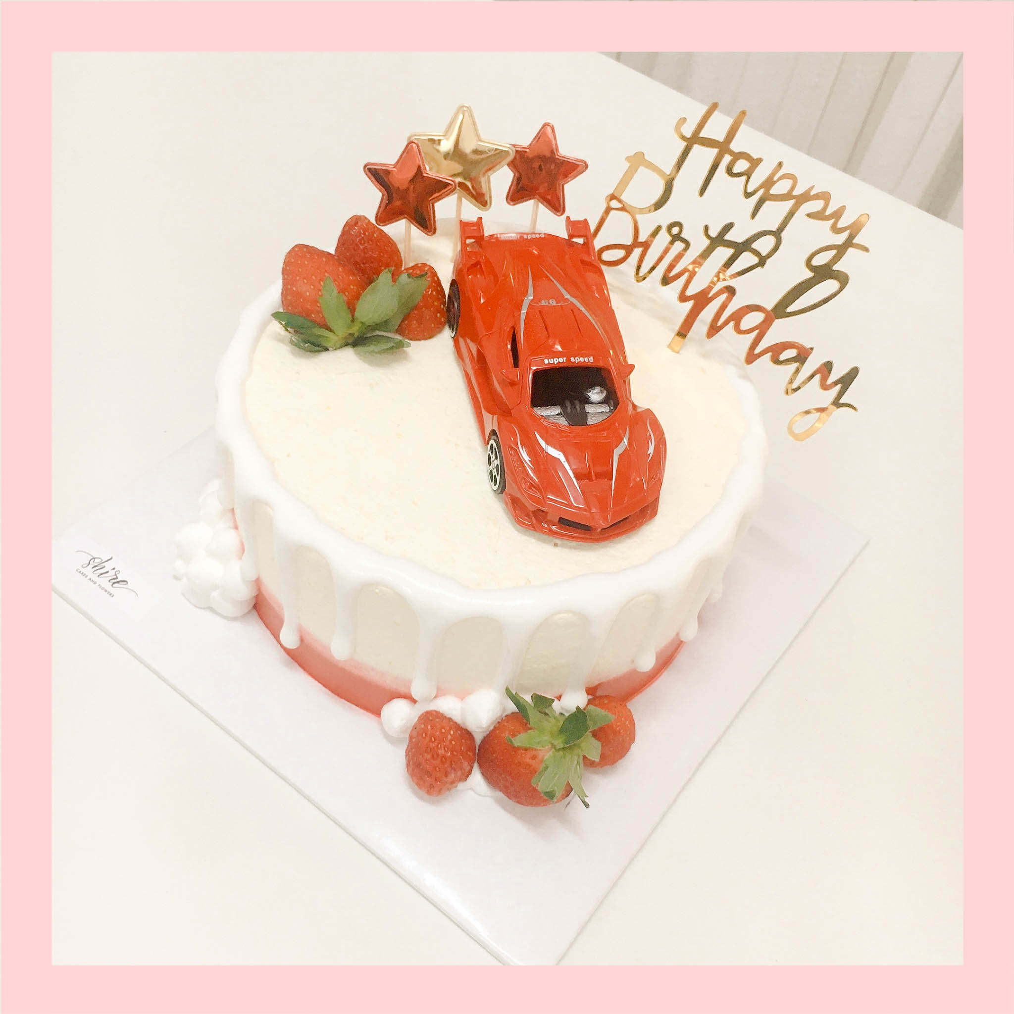 Bánh kem thế giới xe hơi - Bánh sinh nhật bé trai