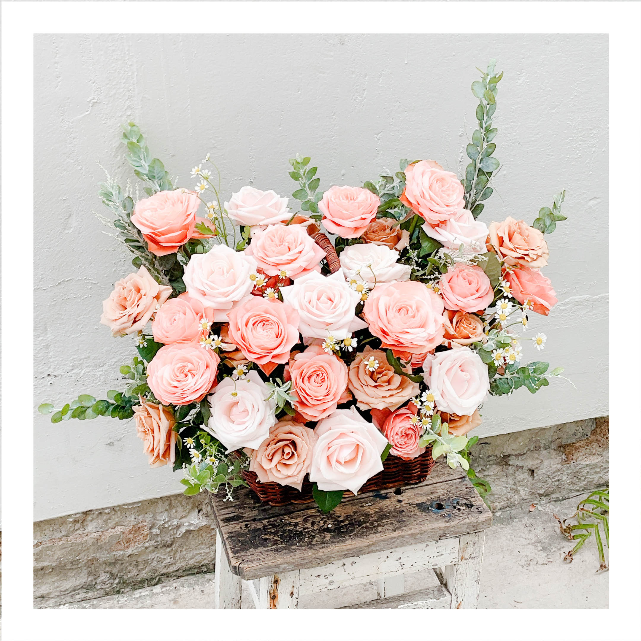 Giỏ hoa tươi mừng tân gia