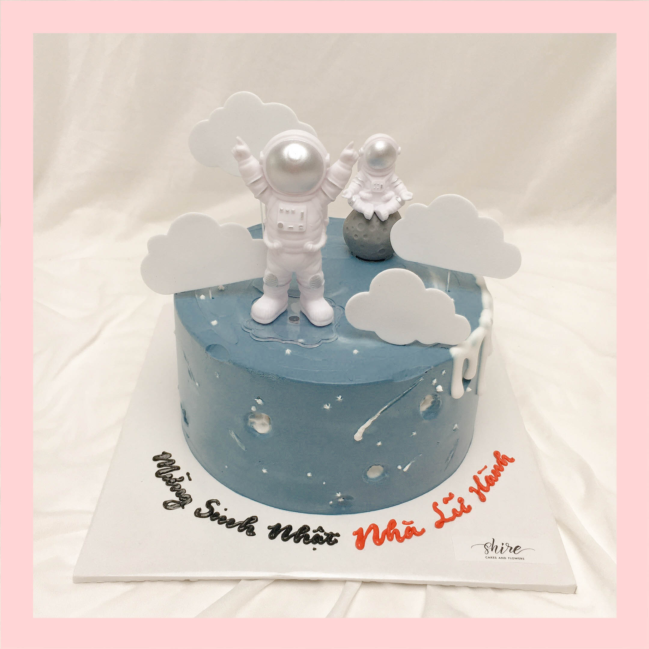 Bánh kem phi hành gia - Bánh sinh nhật bé trai