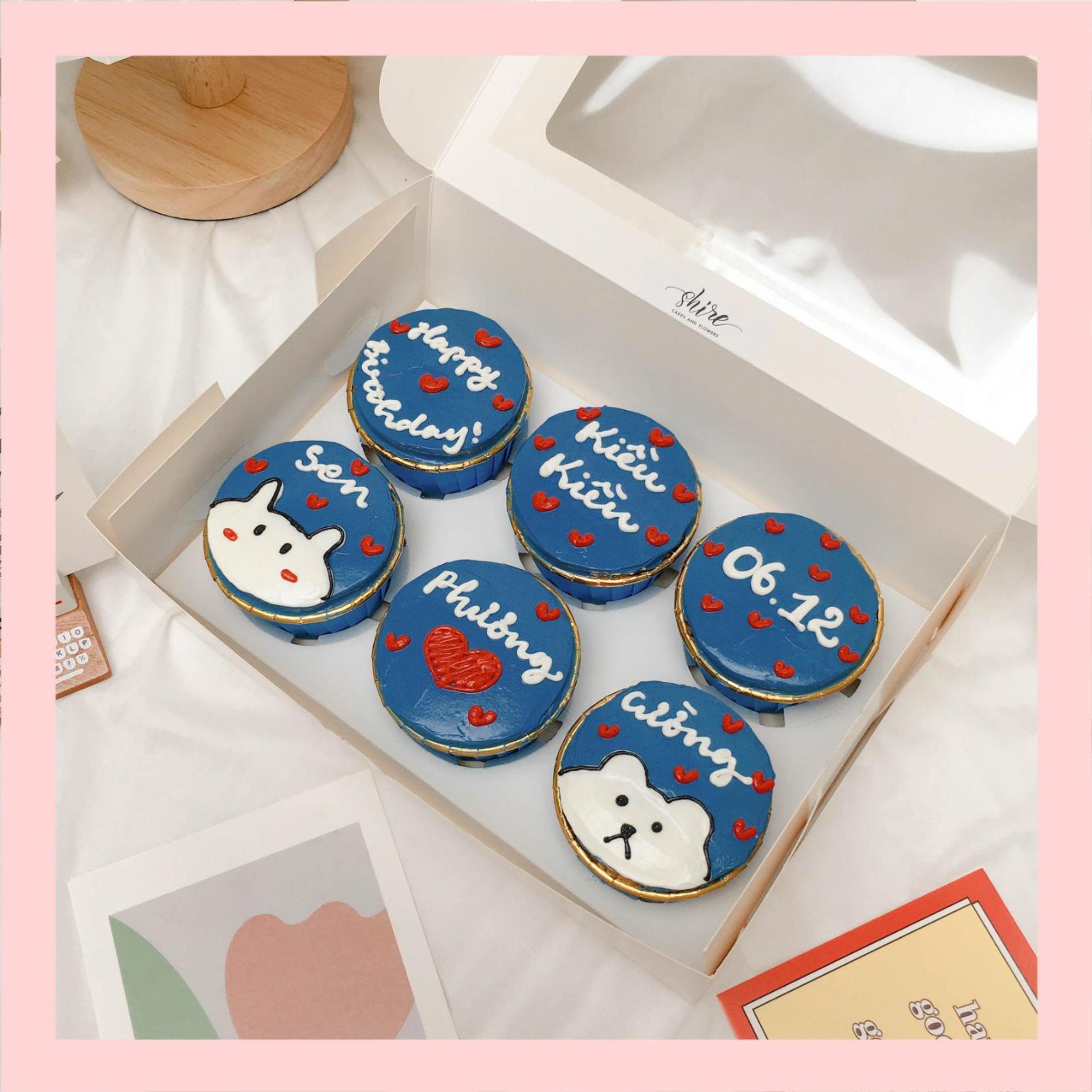Set cupcake vẽ hình đáng yêu kem sữa - Bánh sinh nhật dạng cupcake ổ