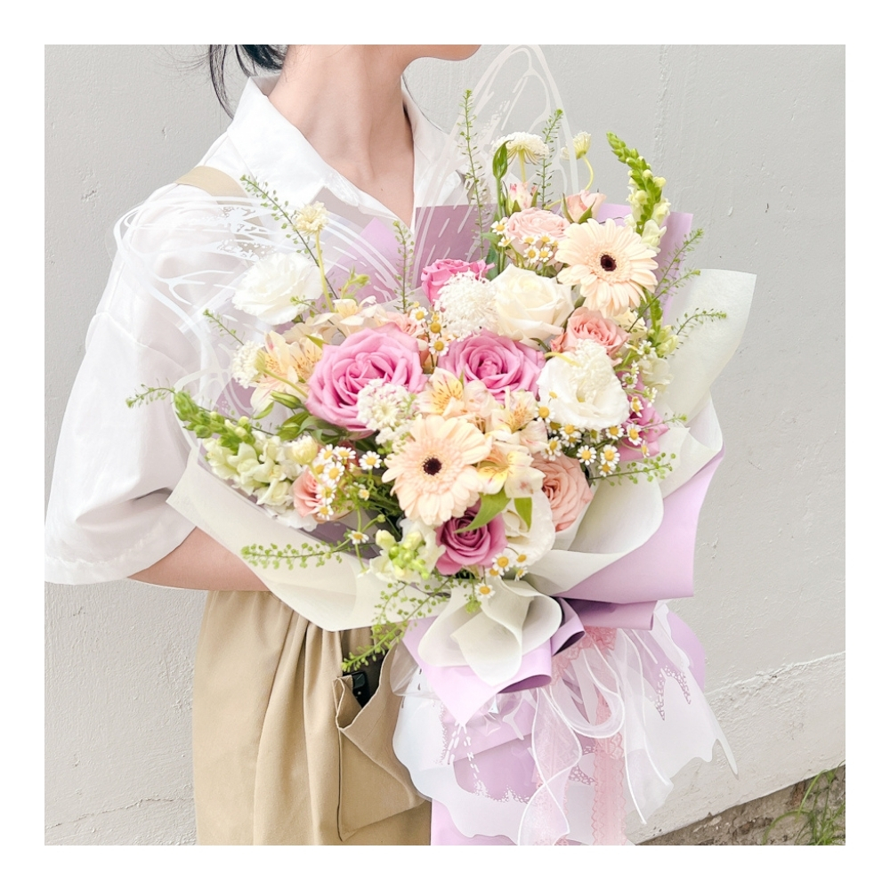 Bó hoa tươi tone mix