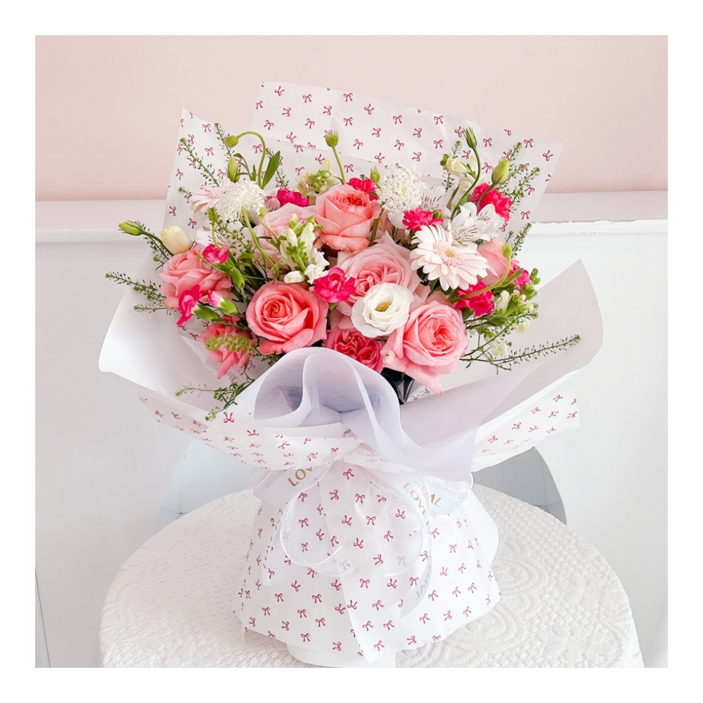 Bó hoa tươi tone mix