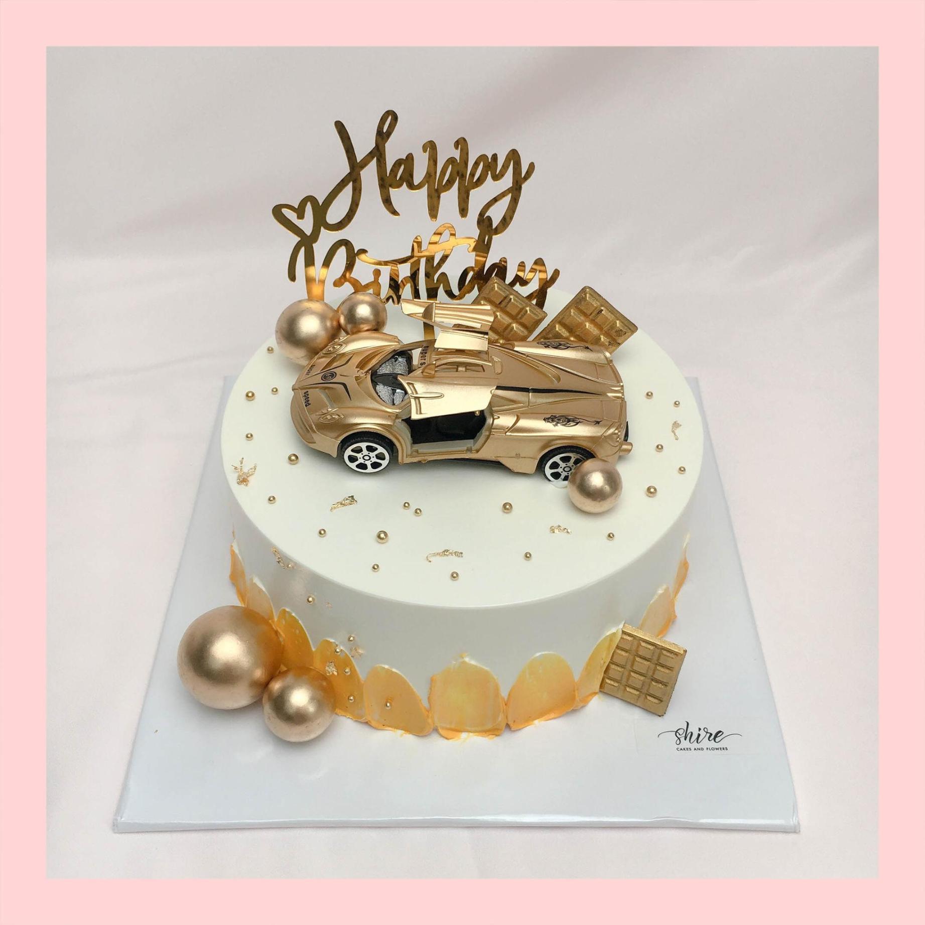 Bánh kem thế giới xe hơi - Bánh sinh nhật bé trai