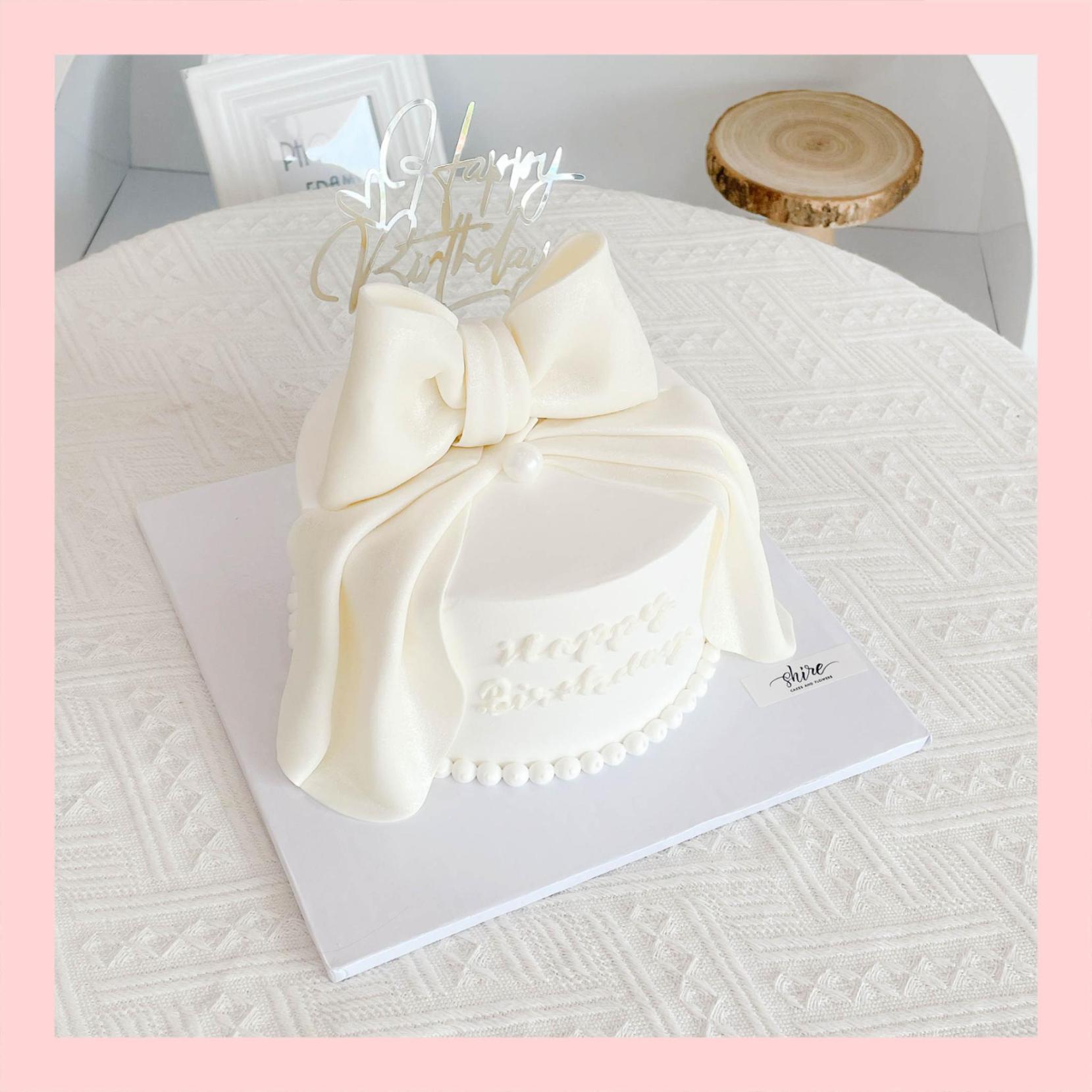 Bánh kem tạo hình nơ 3D xinh xắn cho bé gái - Bánh kem fondant