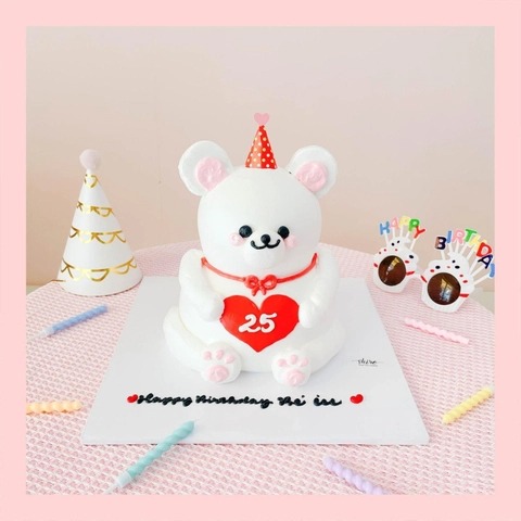 Bánh tạo hình con gấu/ con thỏ 3D - Bánh sinh nhật trẻ em