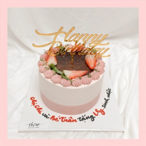 Bánh mini trang trí dâu tây - Bánh kem bơ mini 10-12cm