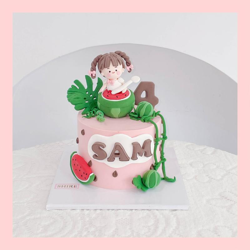 Bánh kem tạo hình em bé gái 3D xinh xắn cho bé gái - Bánh kem fondant