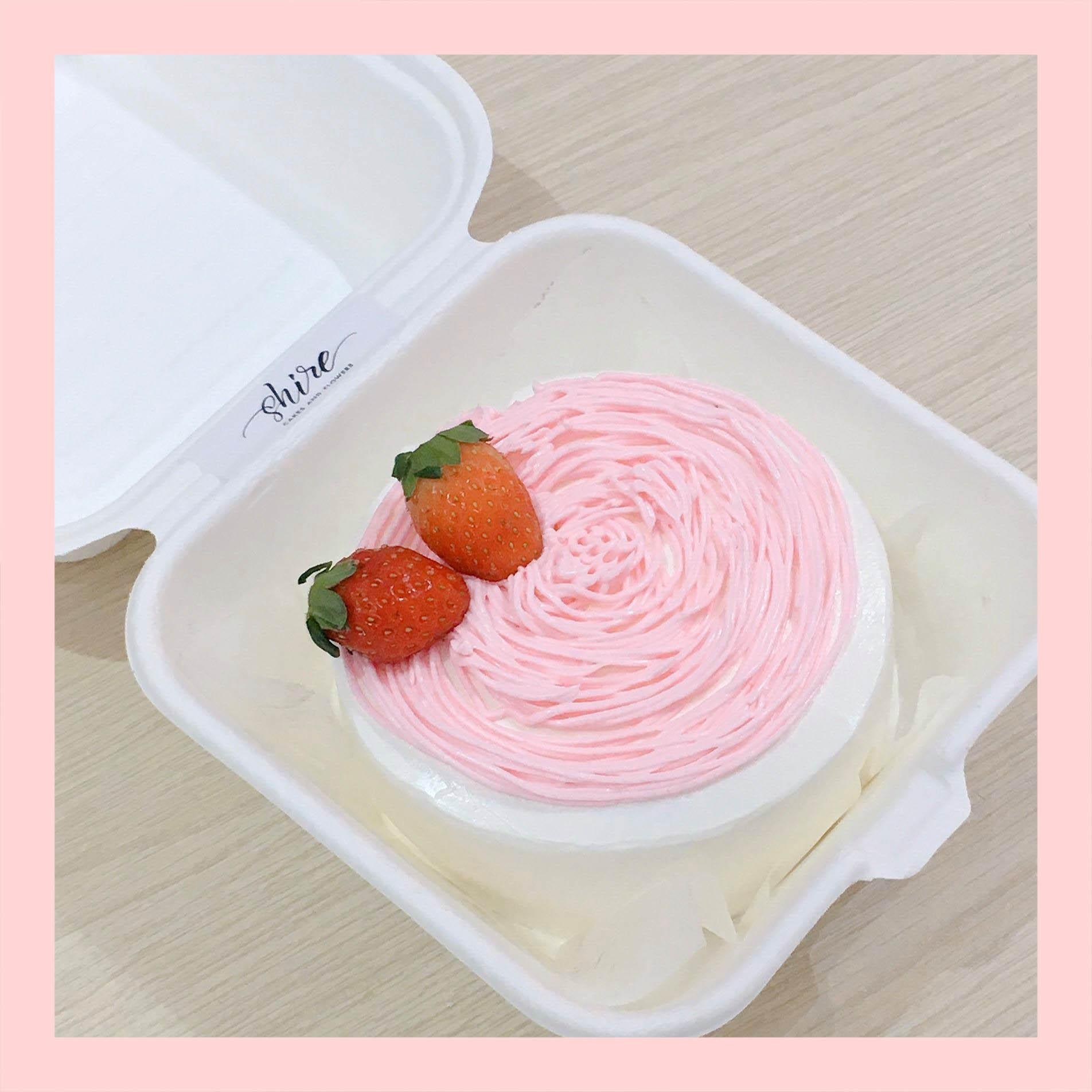 Mini Bento dâu tây - Bánh kem bơ mini hộp bã mía