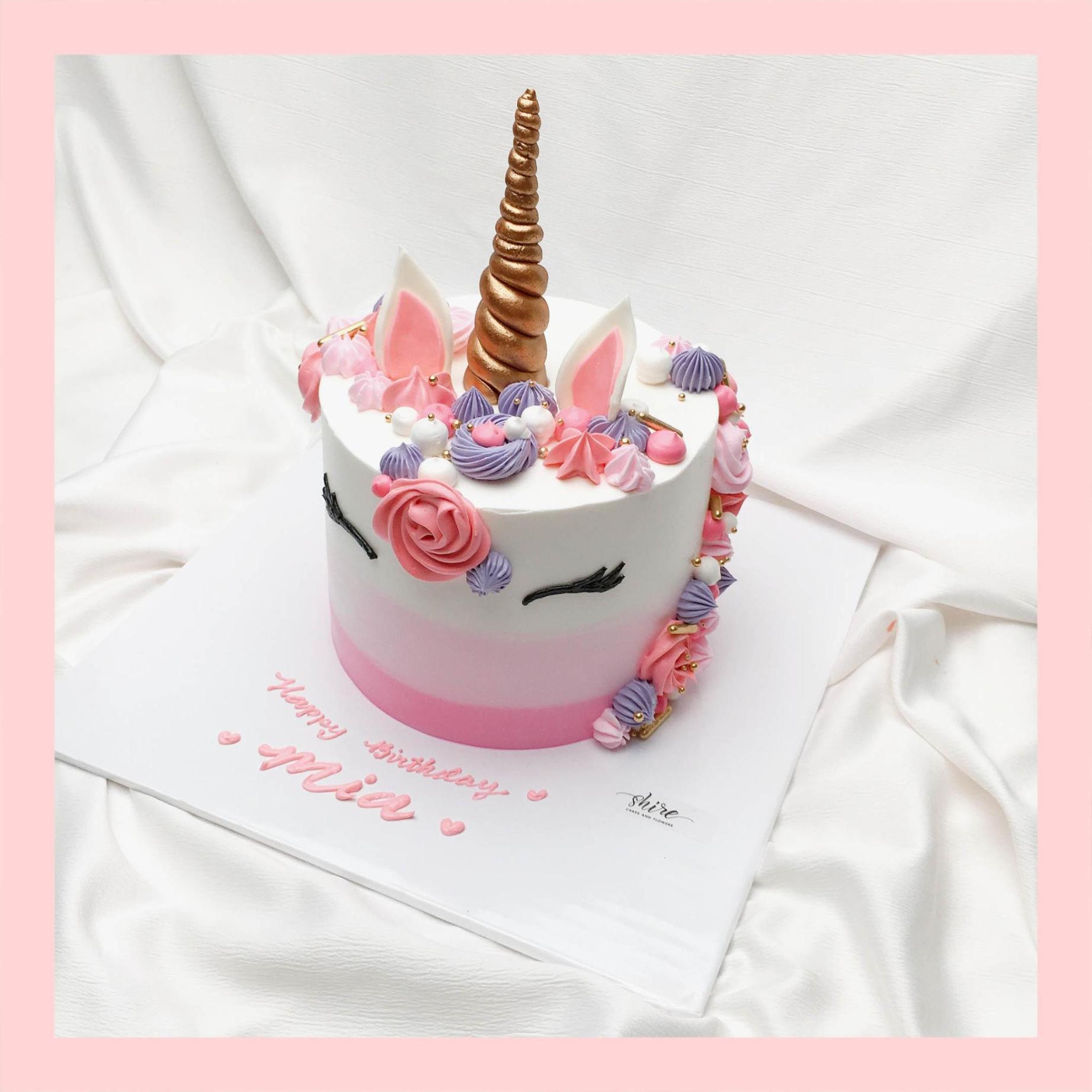 Bánh kem tạo hình kỳ lân Unicorn- Bánh kem fondant