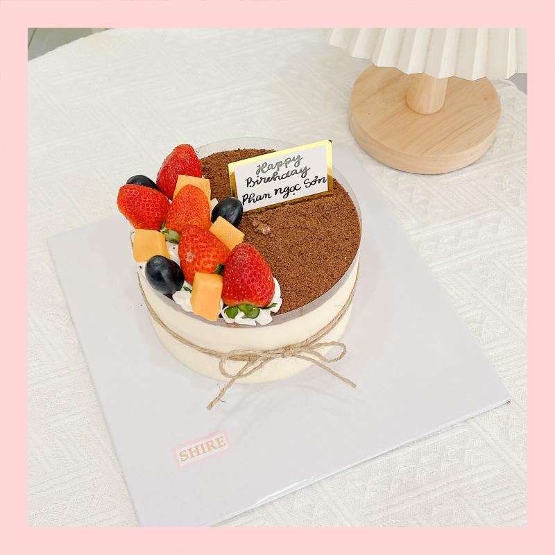 Tiramisu trang trí trái cây - Bánh kem tiramisu dạng ổ