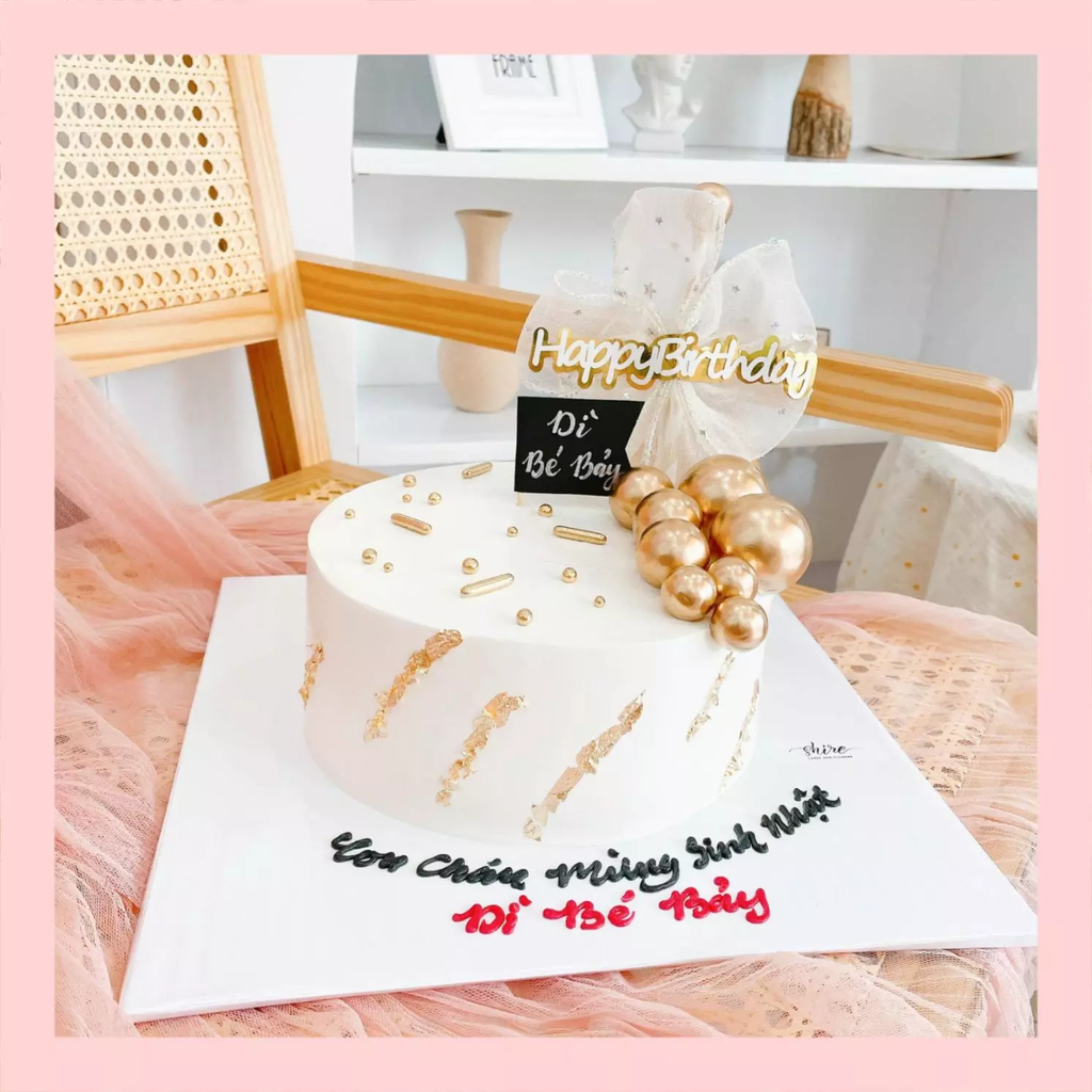 Bánh kem hiện đại cho nữ - Bánh kem sinh nhật cho nữ