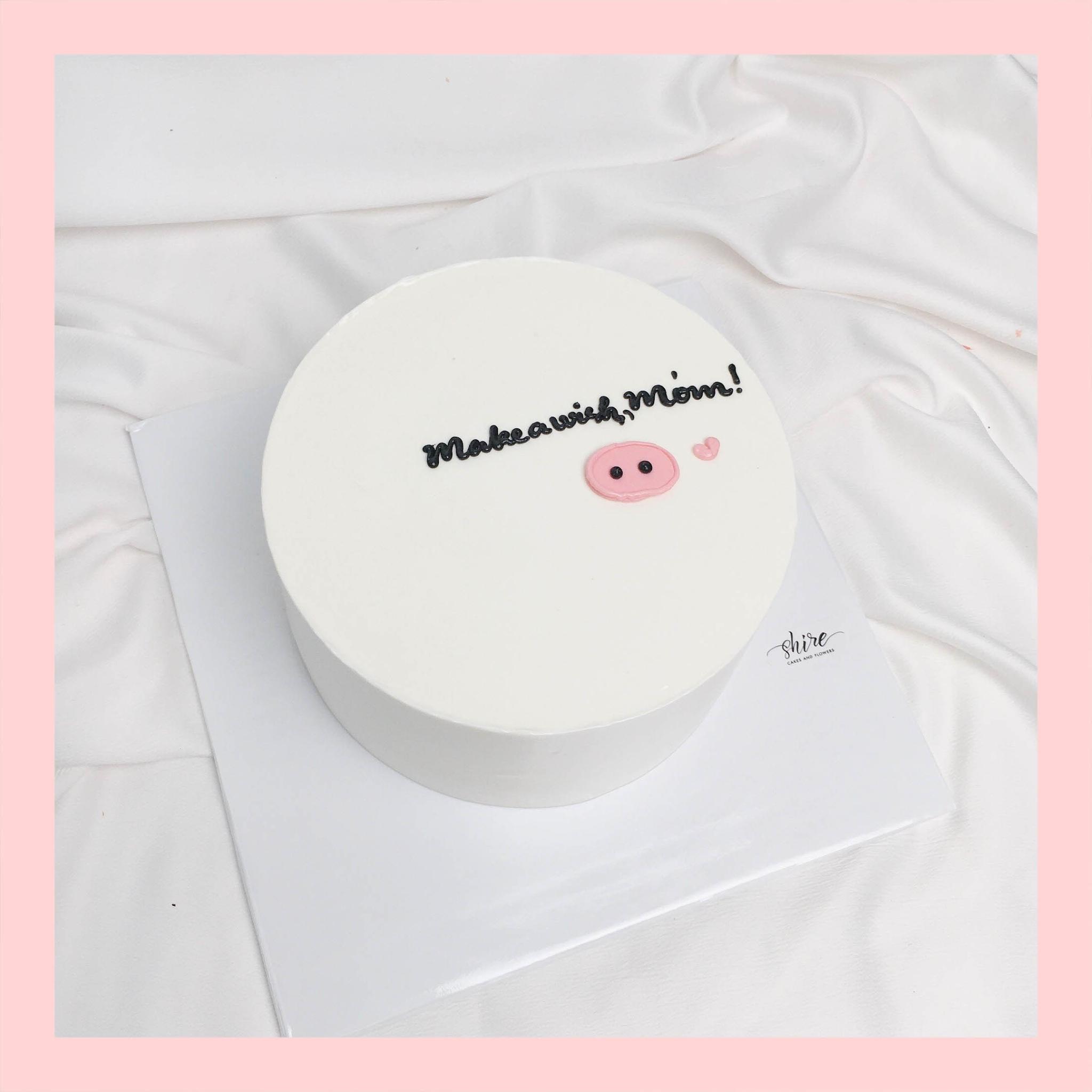 Bánh vẽ hình con heo dễ thương - Bánh sinh nhật trẻ em