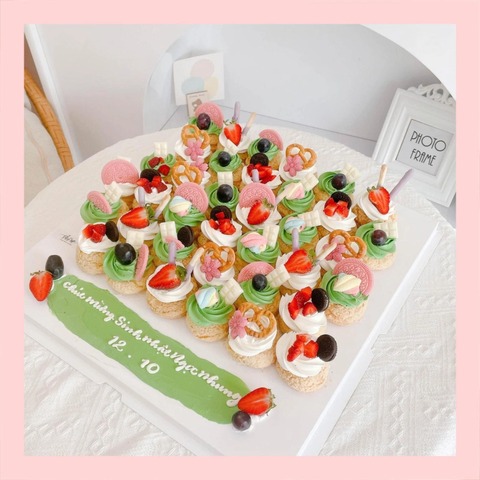 Su kem giòn xếp vuông - Choux creme