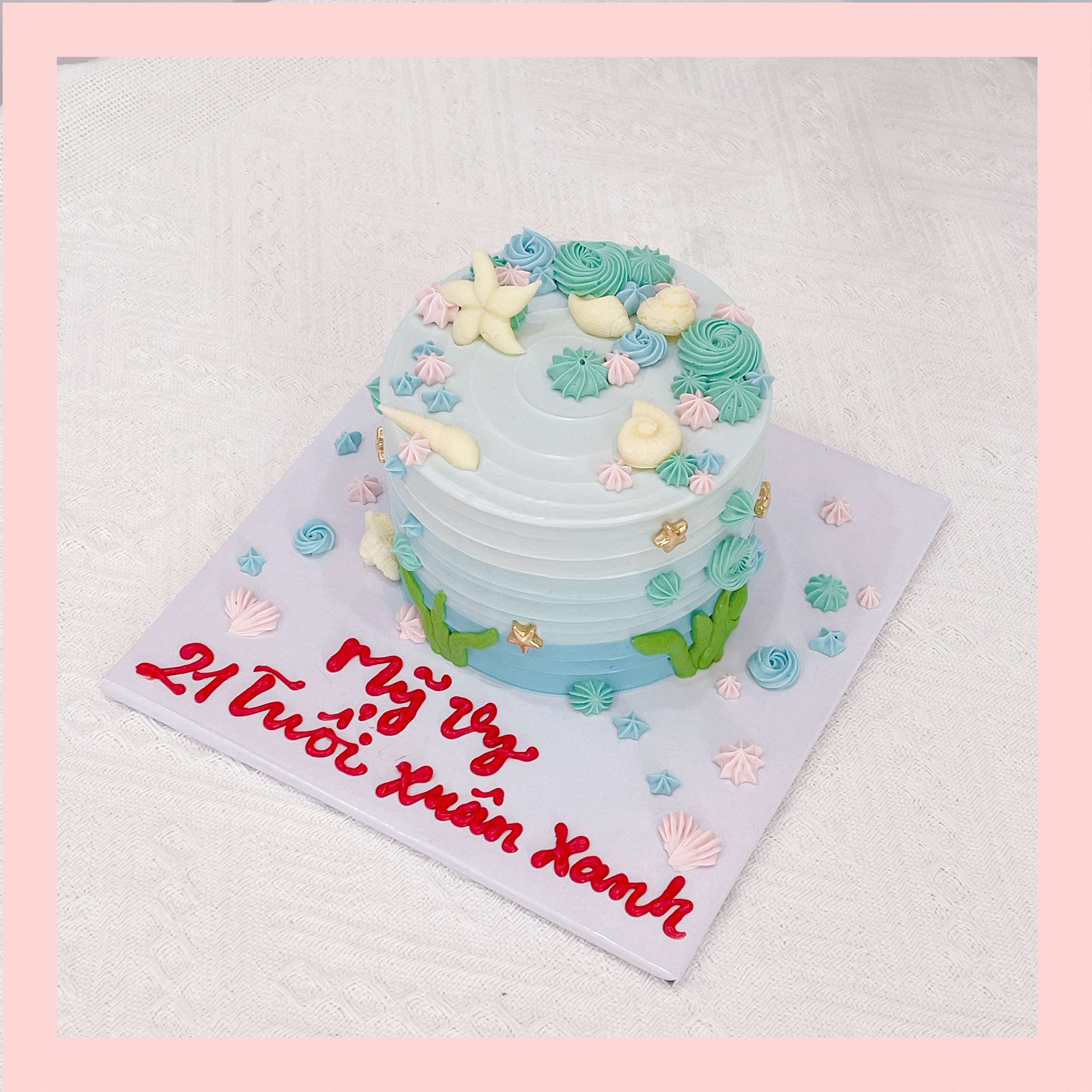 Bánh mini phụ kiện hiện đại - Bánh kem bơ mini 10-12cm