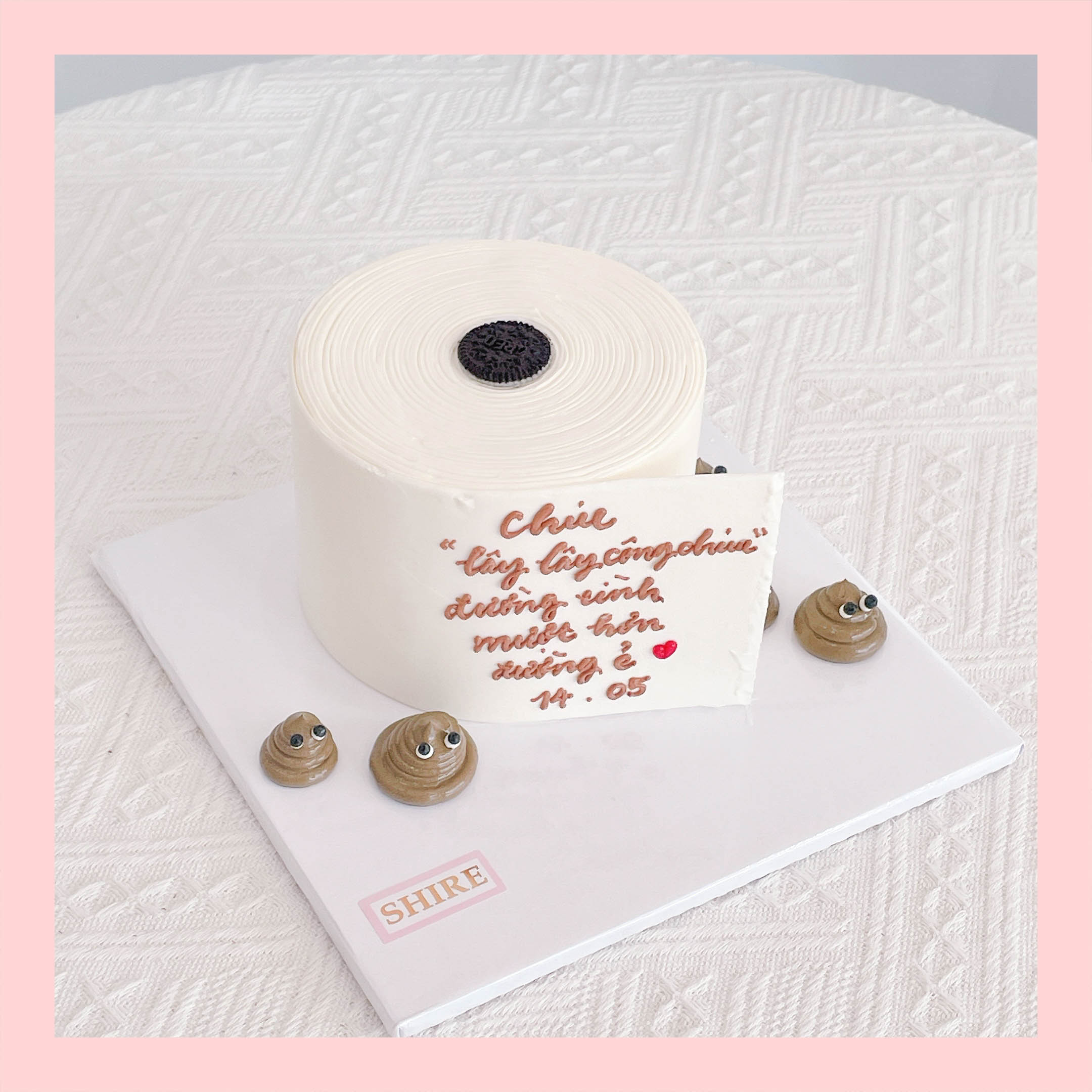 Bánh mini vẽ hình funny bựa - Bánh kem bơ mini 10-12cm