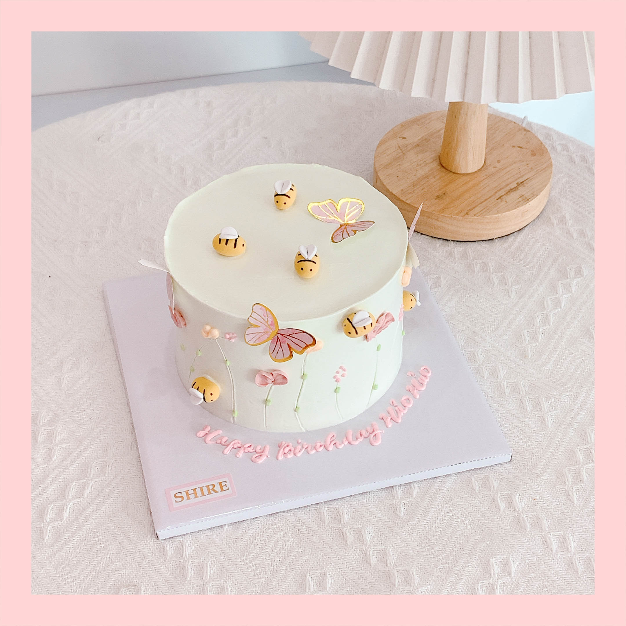 Bánh mini phụ kiện hiện đại - Bánh kem bơ mini 10-12cm