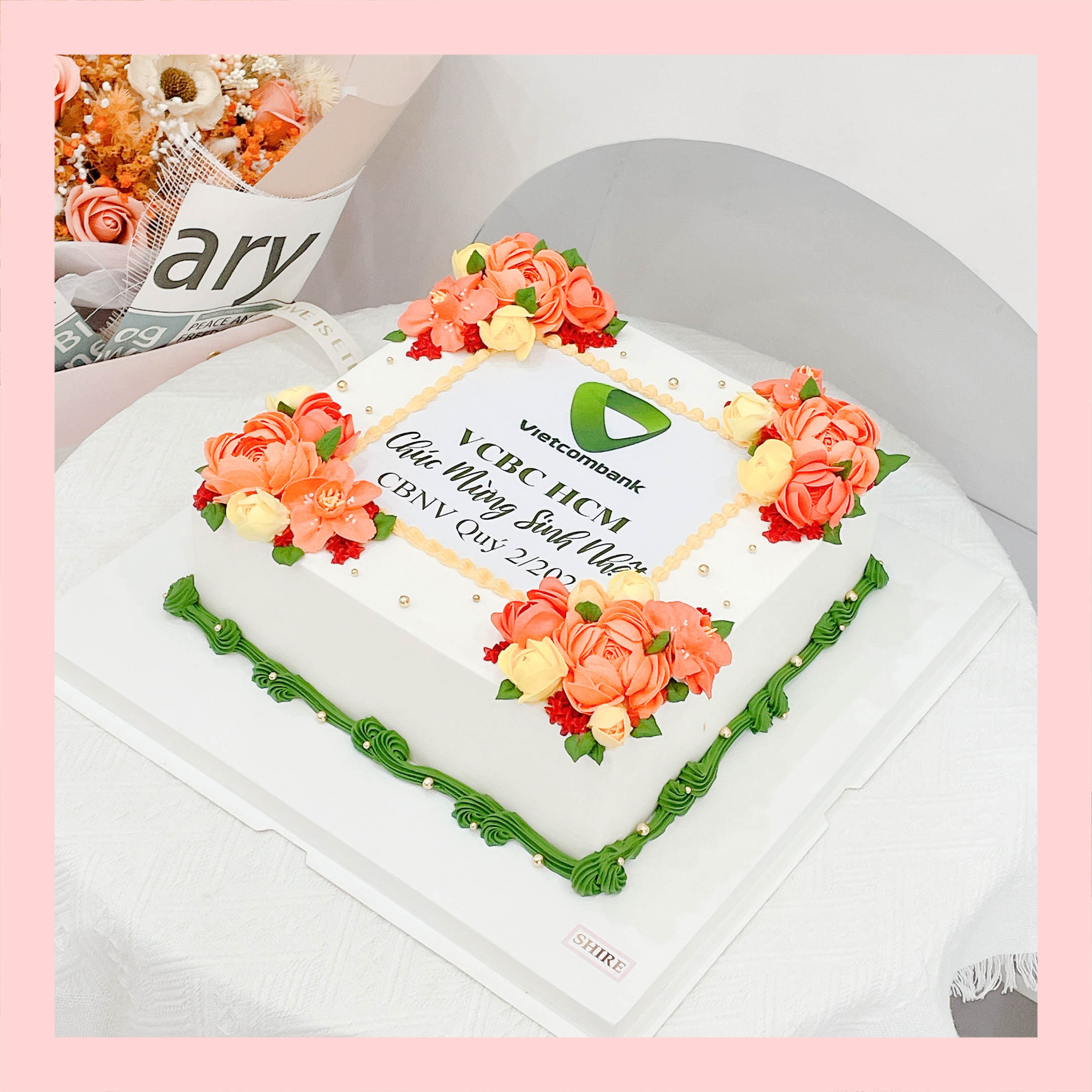 Bánh kem 1 tầng theo logo doanh nghiệp/công ty