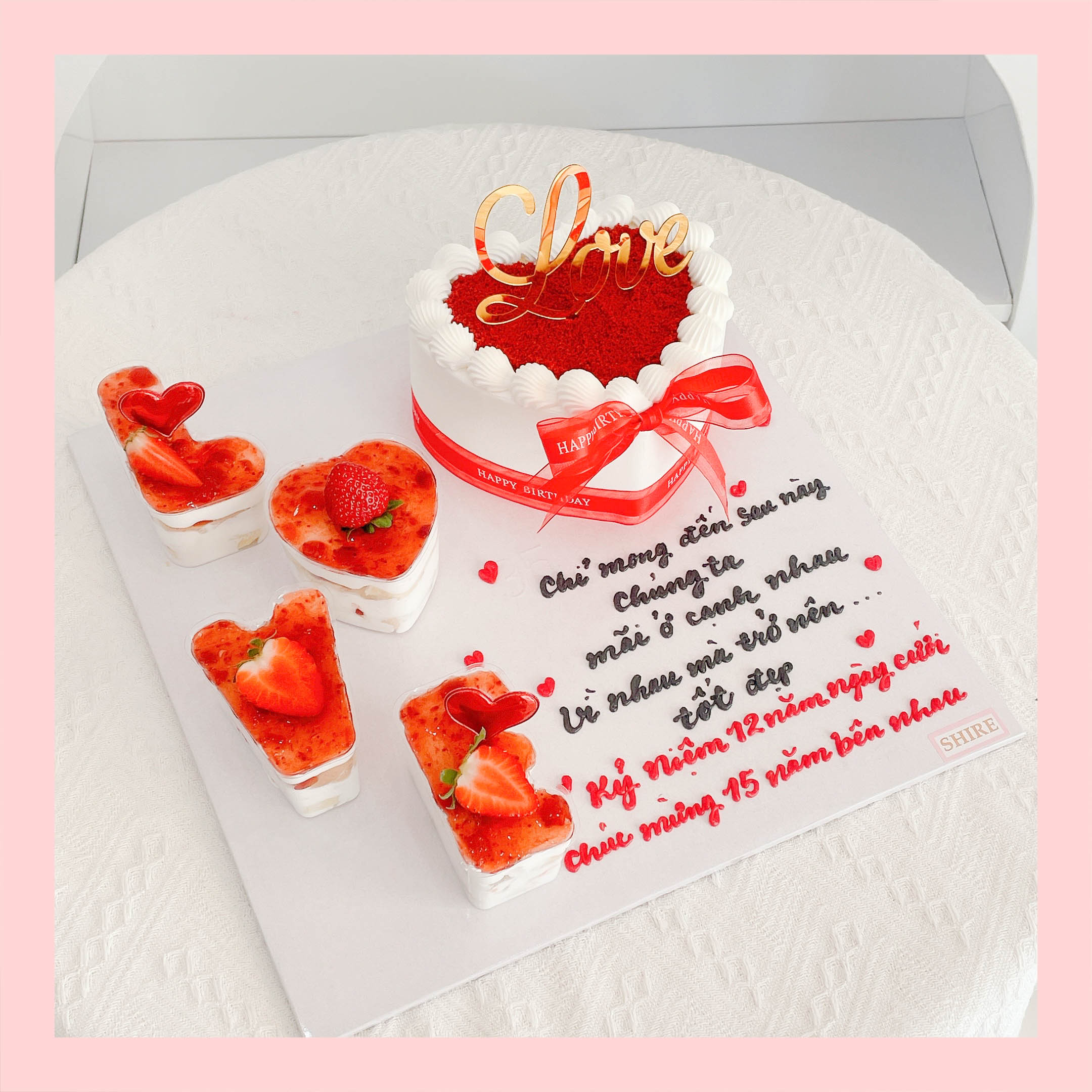 Bánh kem hình trái tim