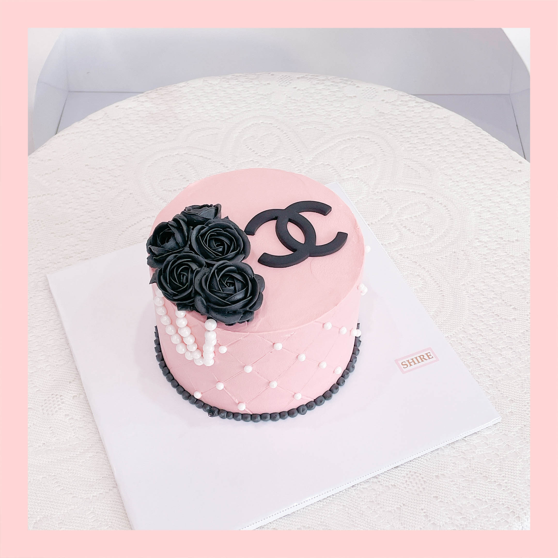 Bánh kem tone hồng đen - Bánh kem sinh nhật